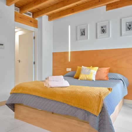 Apartamento De Diseno En La Plaza Del Carmen F1 Валенсия Екстериор снимка
