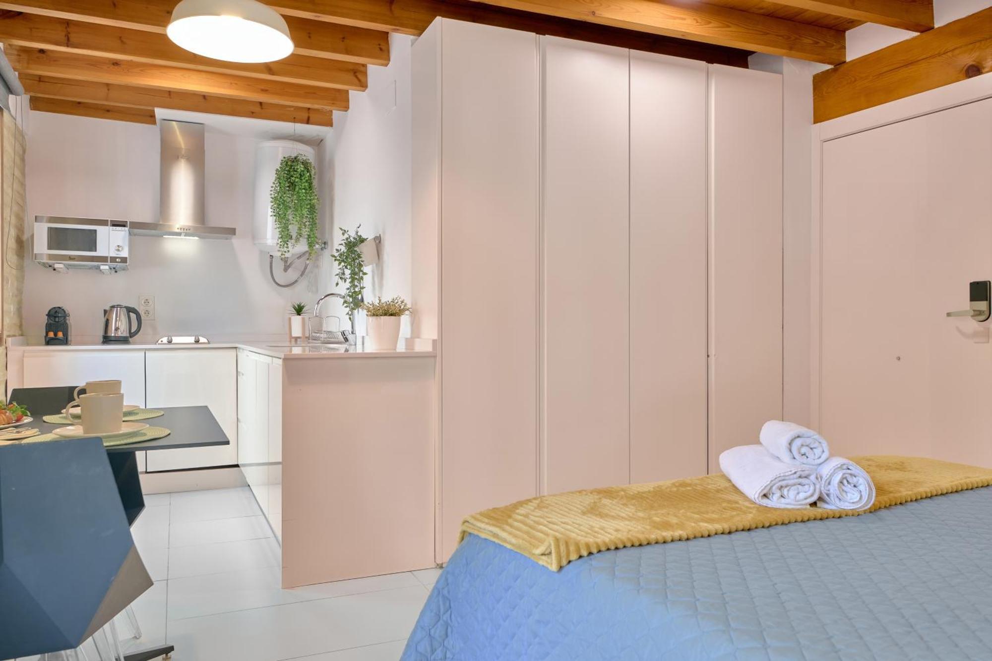 Apartamento De Diseno En La Plaza Del Carmen F1 Валенсия Екстериор снимка
