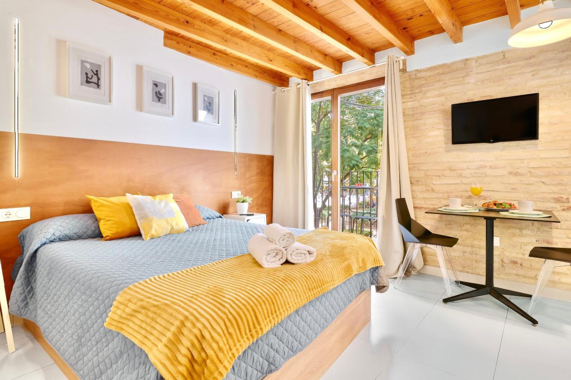 Apartamento De Diseno En La Plaza Del Carmen F1 Валенсия Екстериор снимка