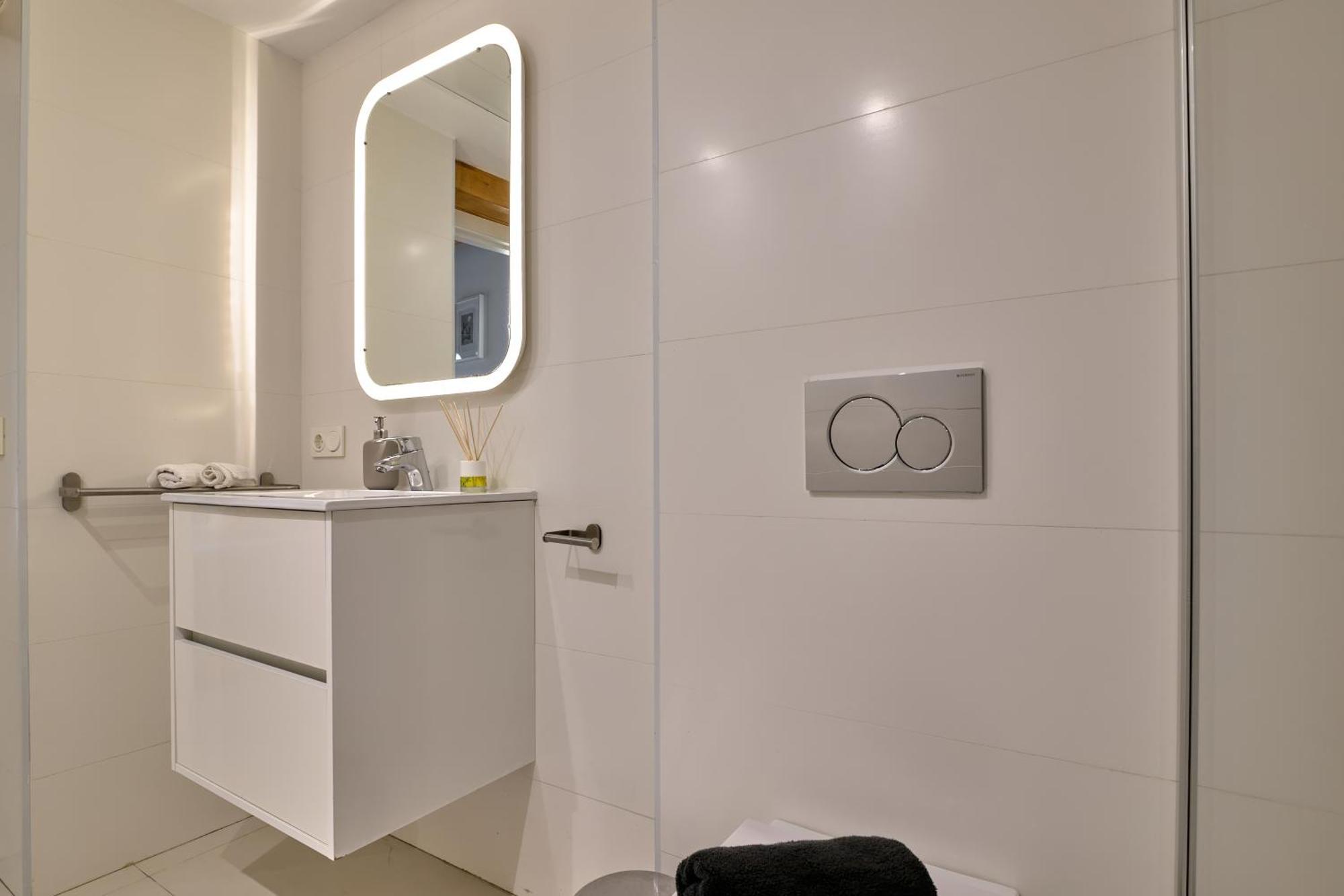 Apartamento De Diseno En La Plaza Del Carmen F1 Валенсия Екстериор снимка