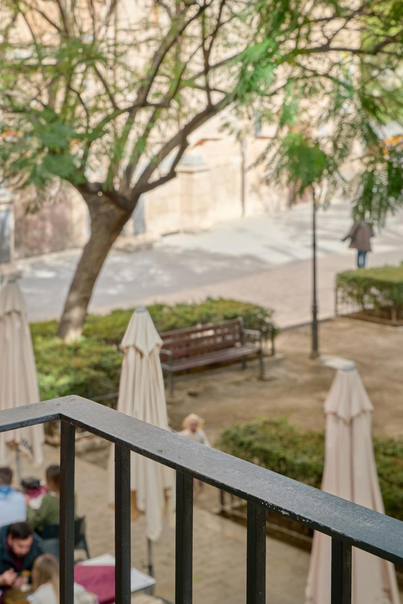 Apartamento De Diseno En La Plaza Del Carmen F1 Валенсия Екстериор снимка